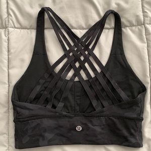 Lululemon Free to Be sports bra black size 6